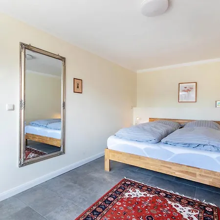 Erlengrund B דירה